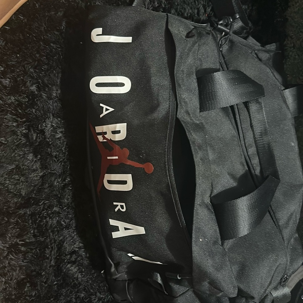 air jordan duffle bag